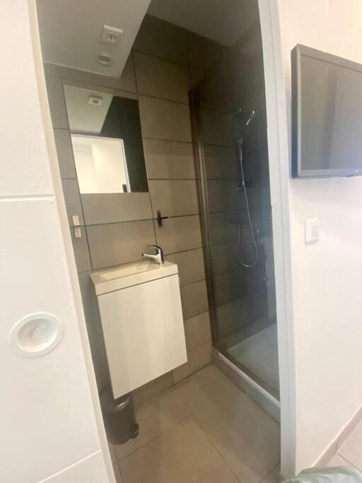 Joli Appartement Tres Proche De La Mer مارسيليا المظهر الخارجي الصورة